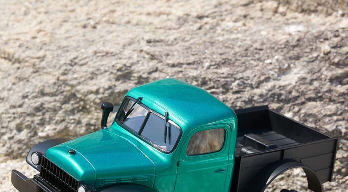 Nuovo FMS FCX24 Power Wagon Brushless RTR: il mini crawler che conquista ogni trail